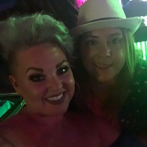 Meet your Posher, Nikki lynn